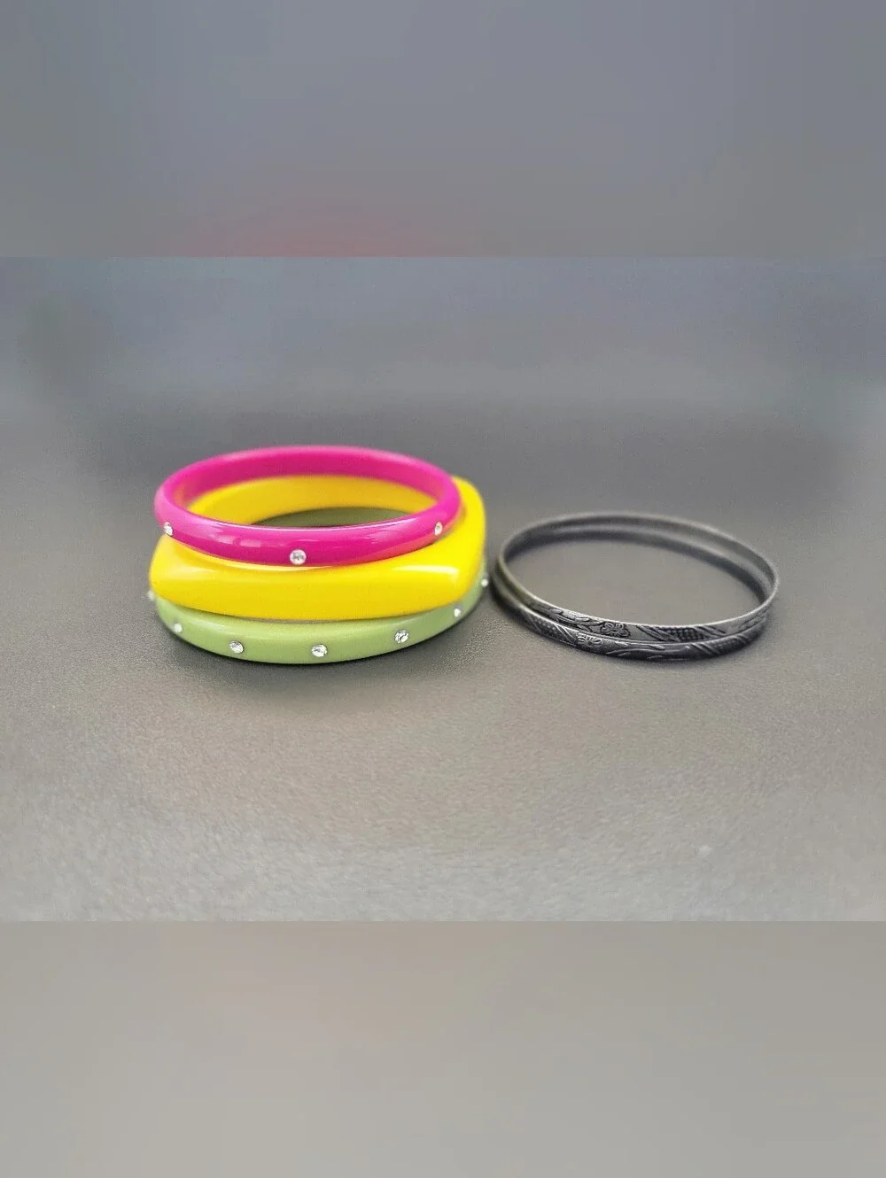 5 Pc Colorful Acrylic & Etched Metal Bangle Bracelet Stack Y2K Boho Retro
